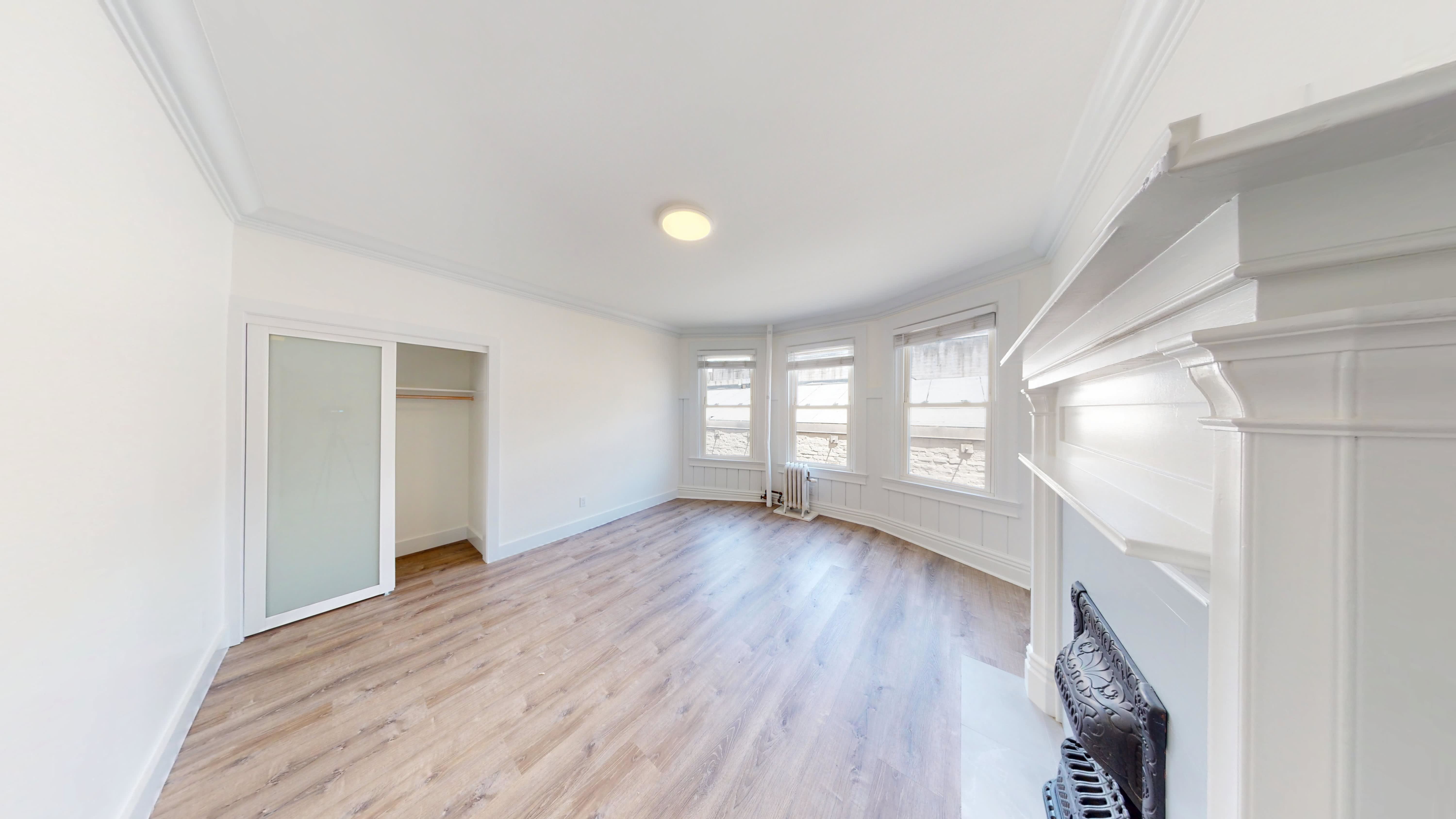 Sterling Haste Student Housing – photo 1