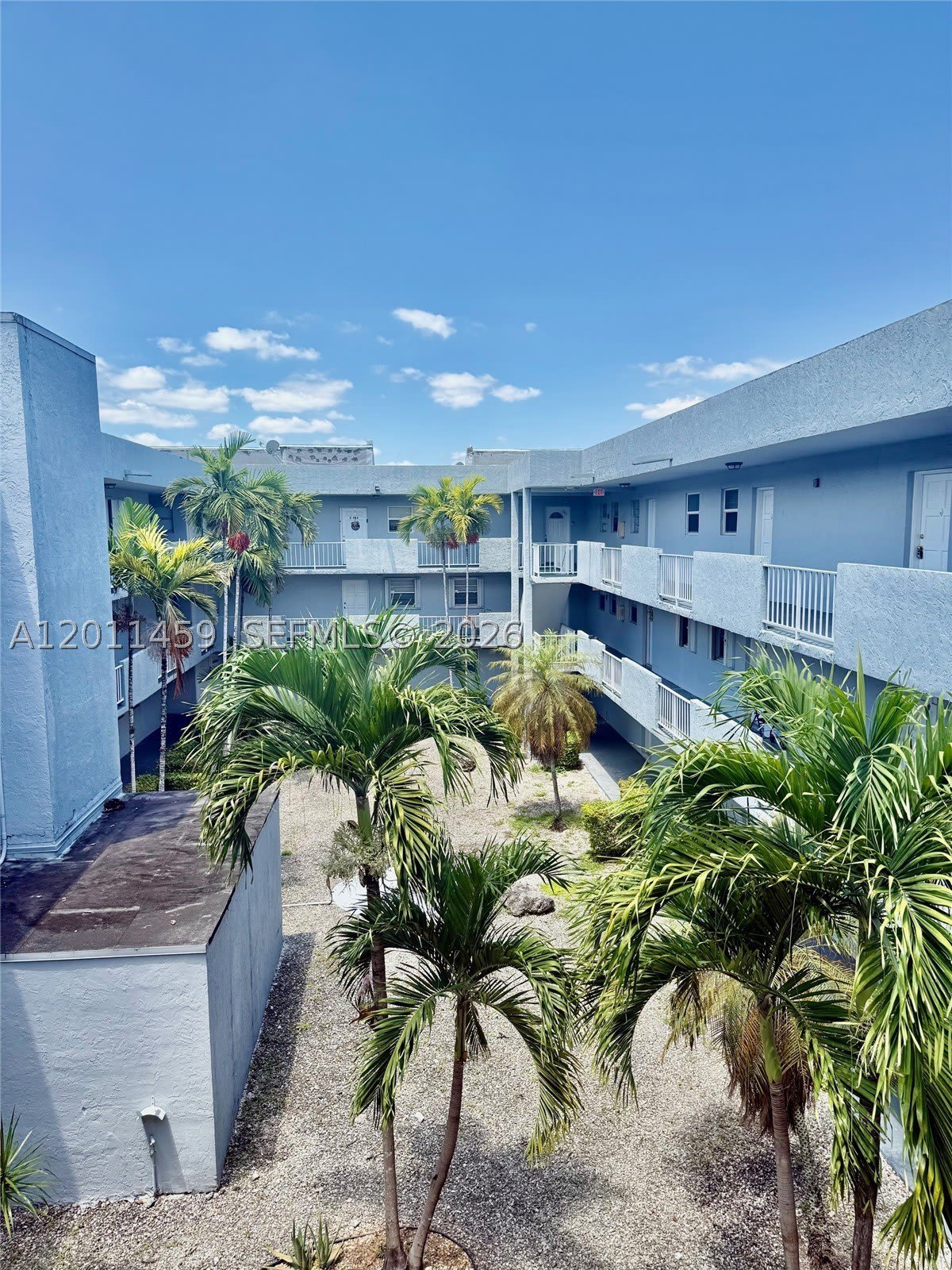 1755 W 60Th St – photo 2
