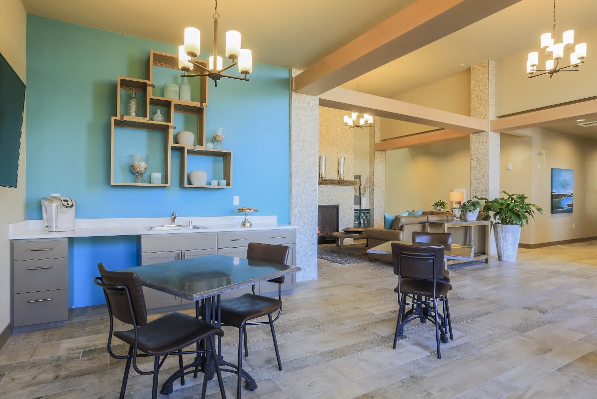 Axis Apartments – photo 1