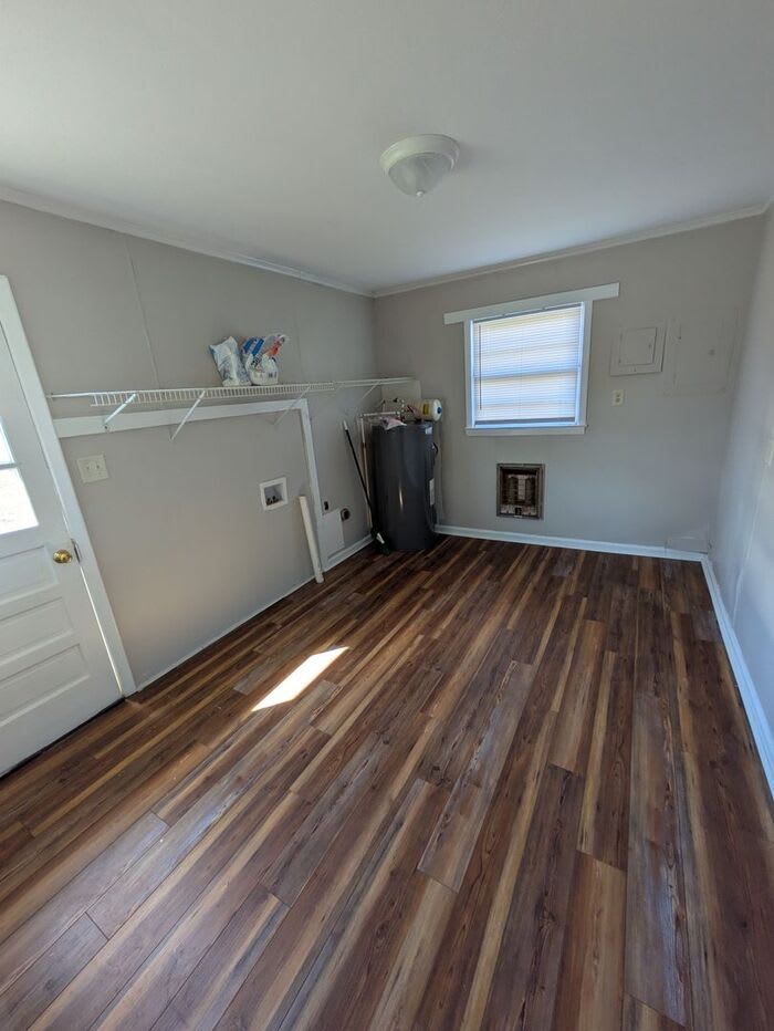2842 Dale Street – photo 5