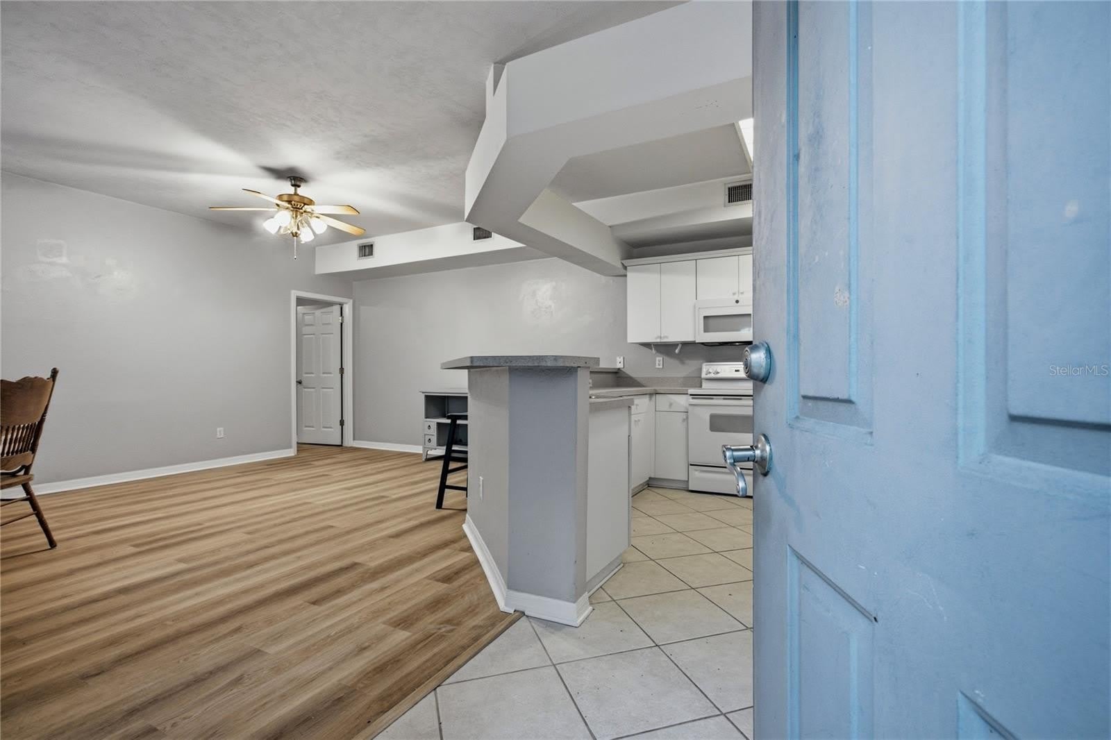 4945 NW 1ST Place – photo 4