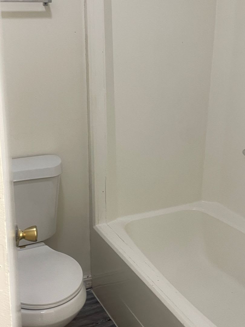 5104 S. Delaware Place – photo 3