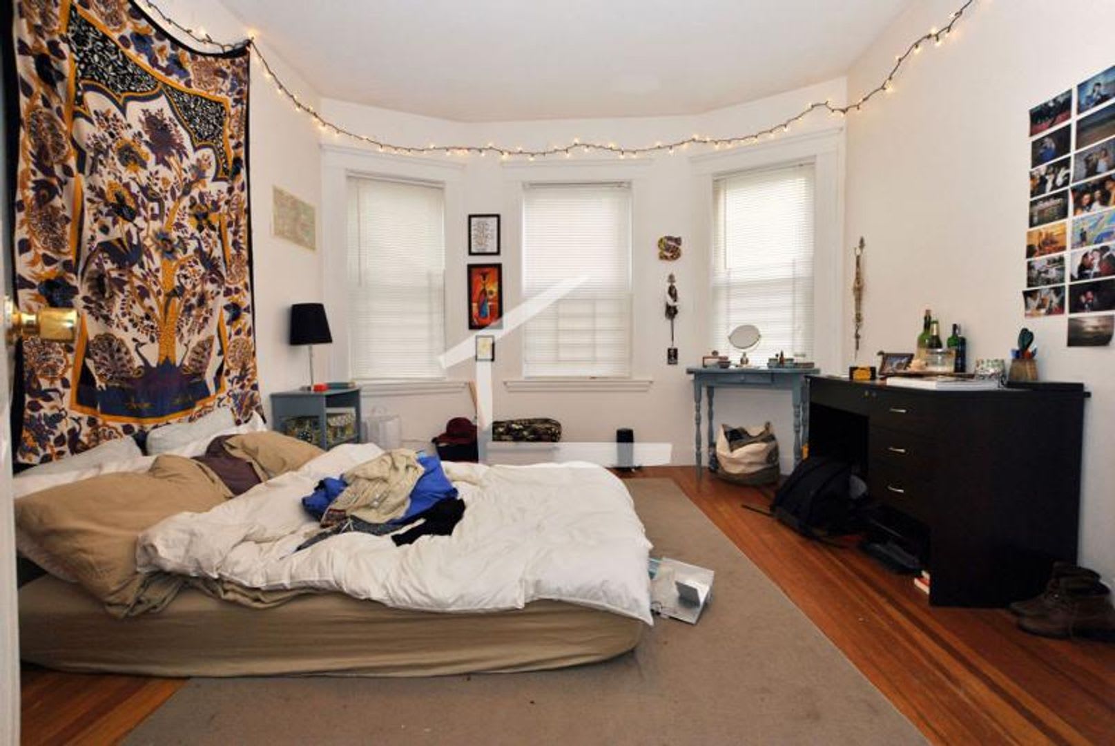 4 bed near green line Allston – photo 2