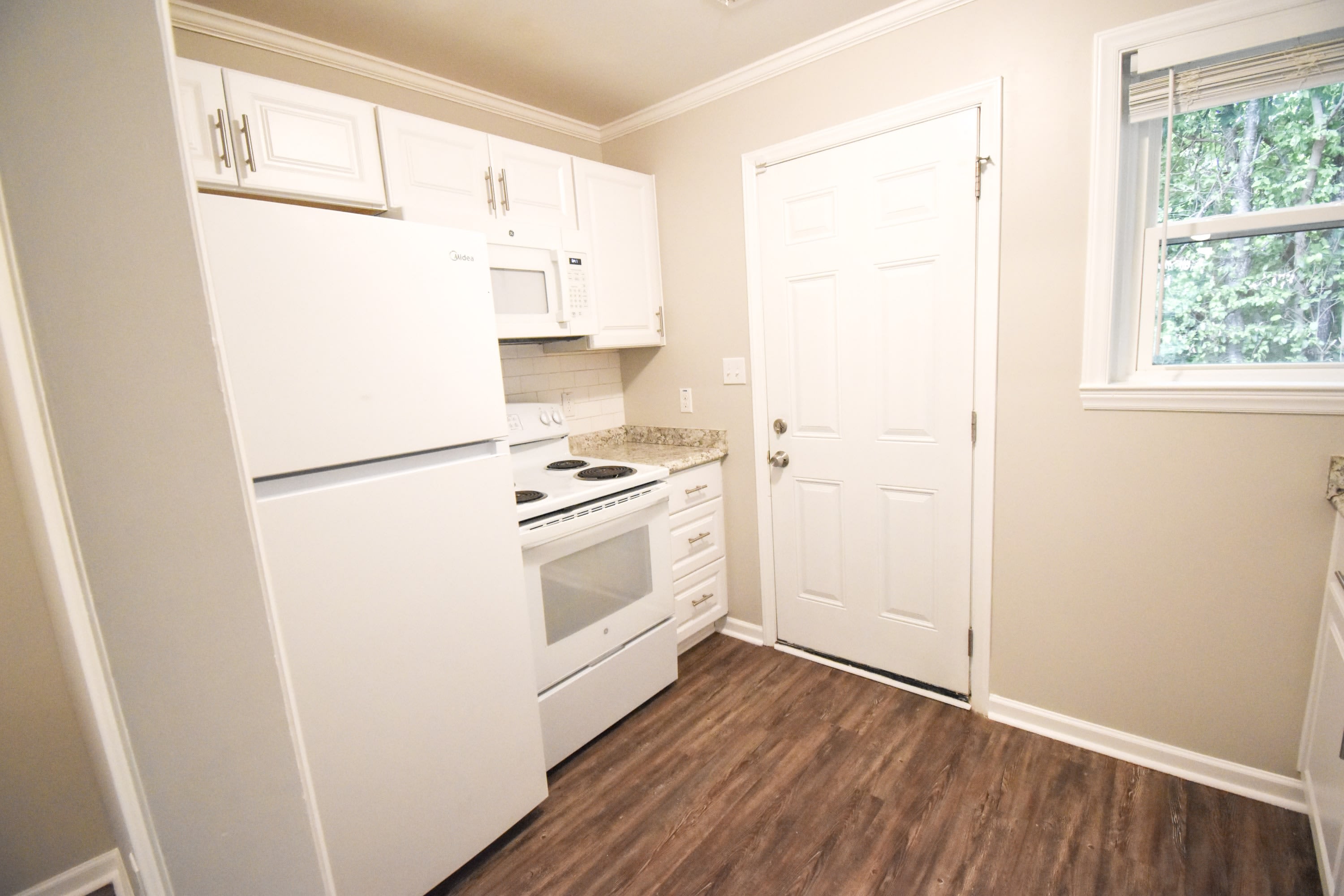 1111 Bose Avenue – photo 5