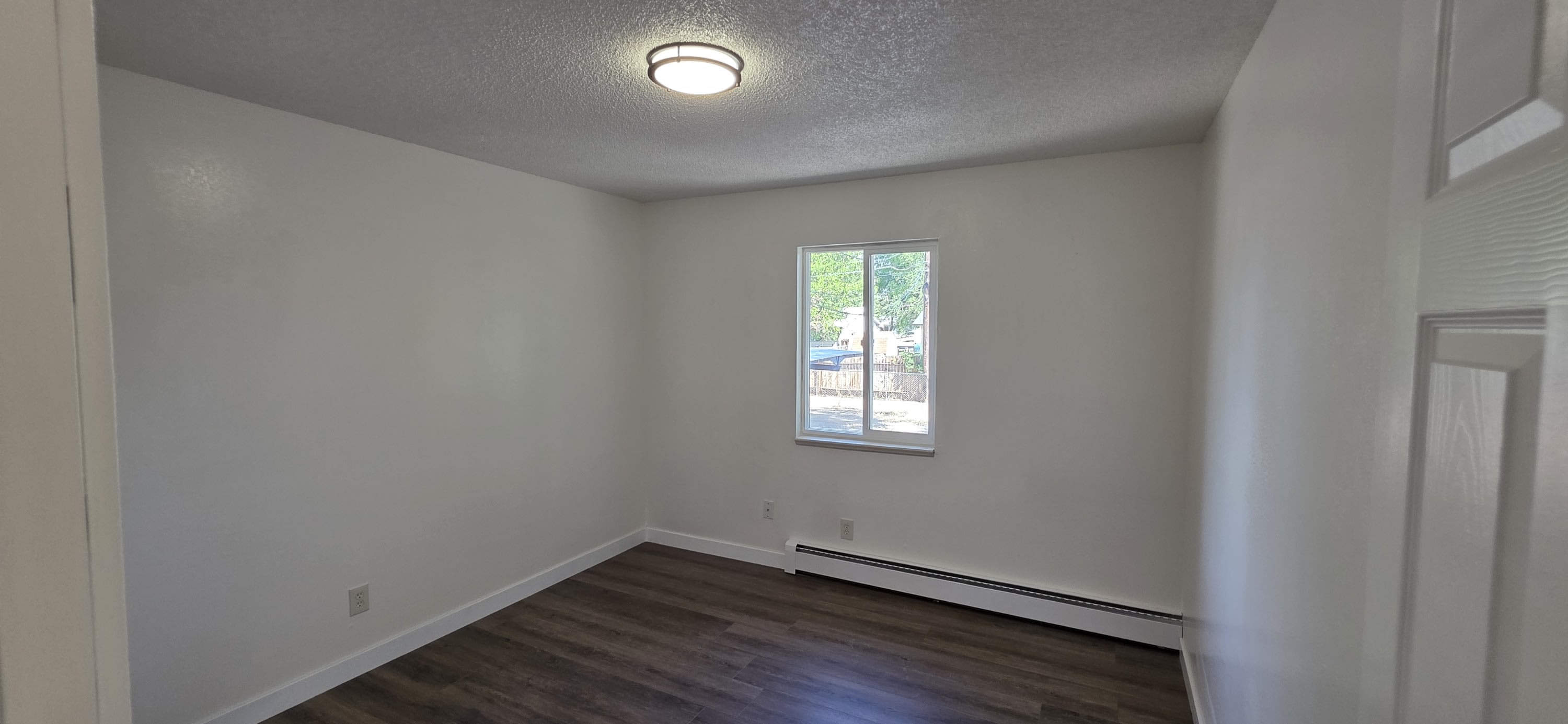 1025 Cedar Way – photo 2