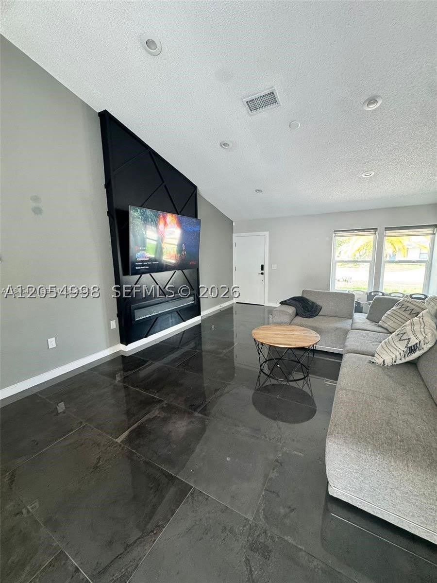 3415 55th Dr E – photo 3