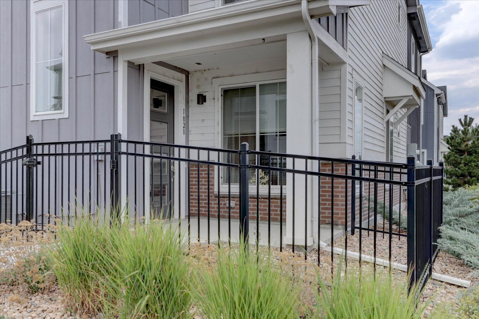 Move In Ready – photo 3