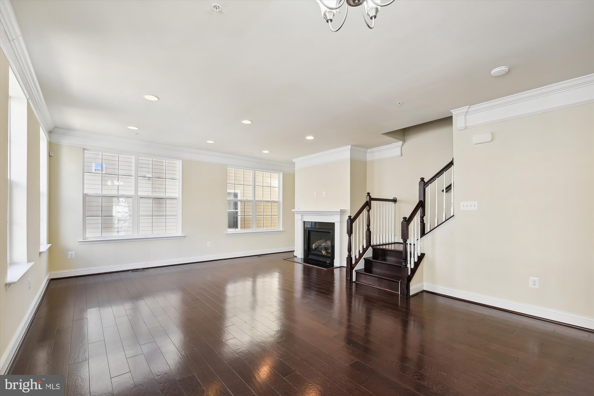 67 Linden Place – photo 4