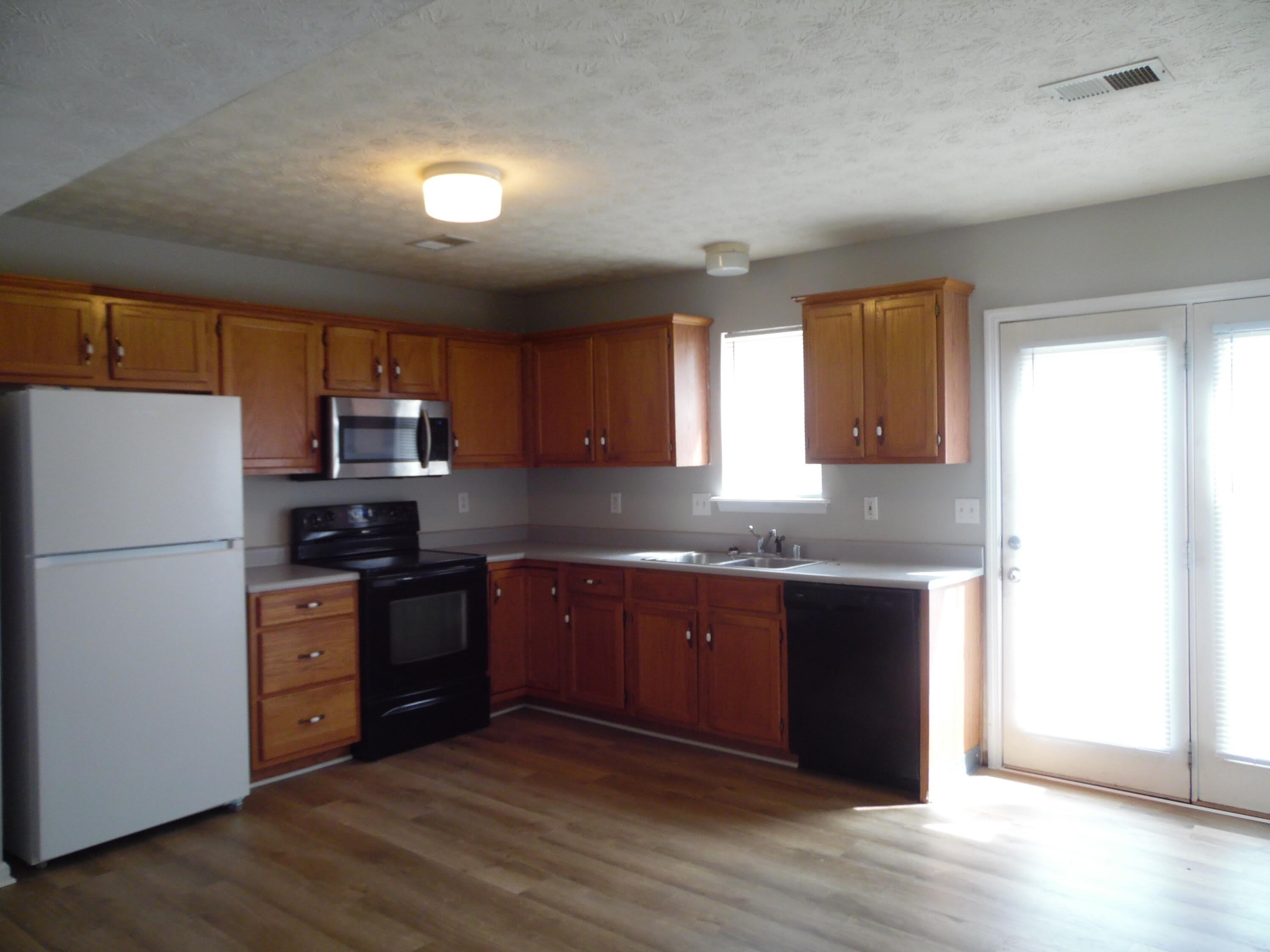 902 Wabarto Way – photo 3