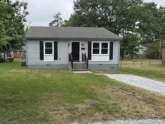 218 North Mapleleaf Avenue – photo 1