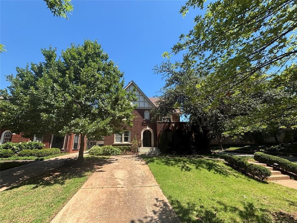 501 18th Street – photo 1