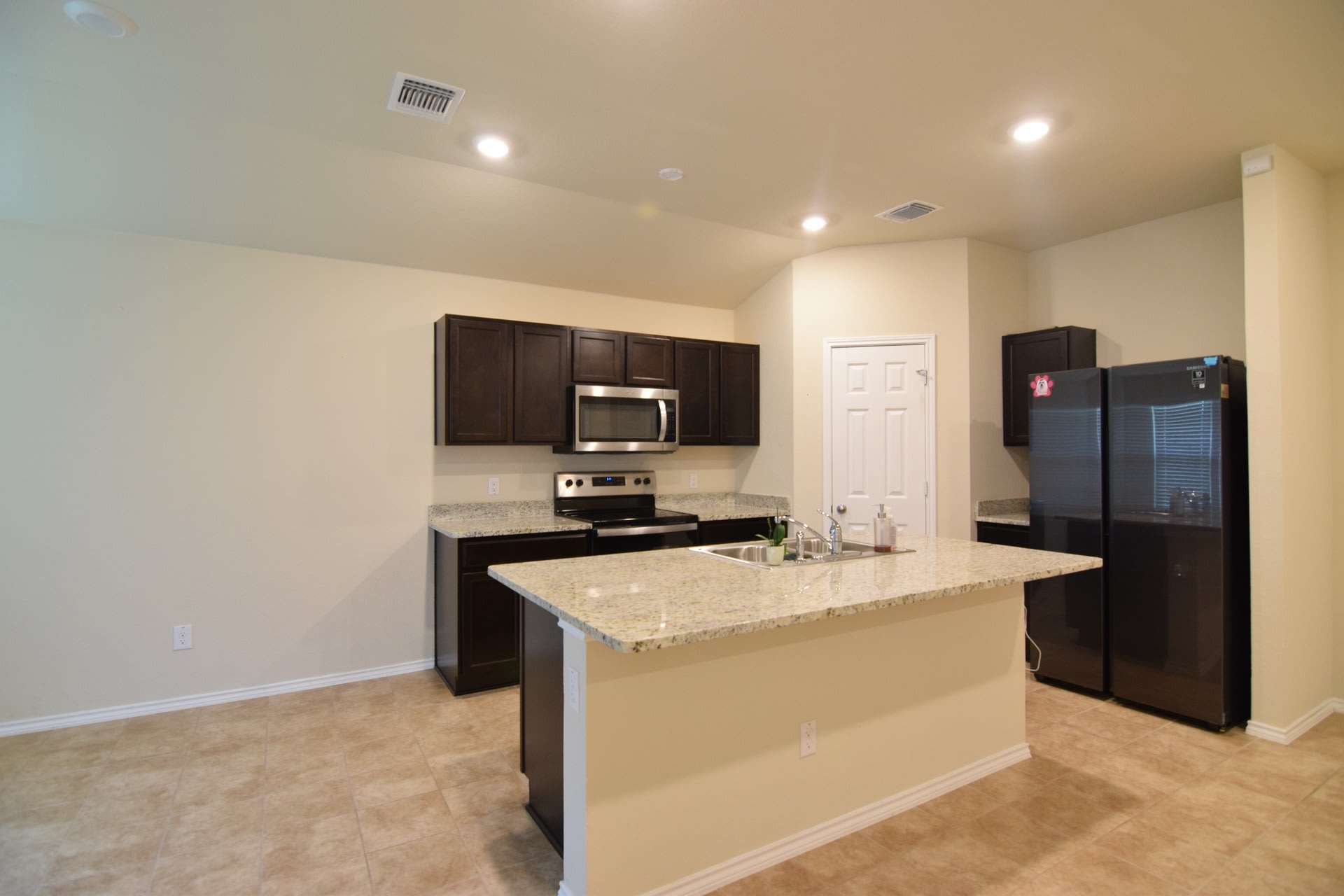 5912 Sally Ride Ln – photo 5