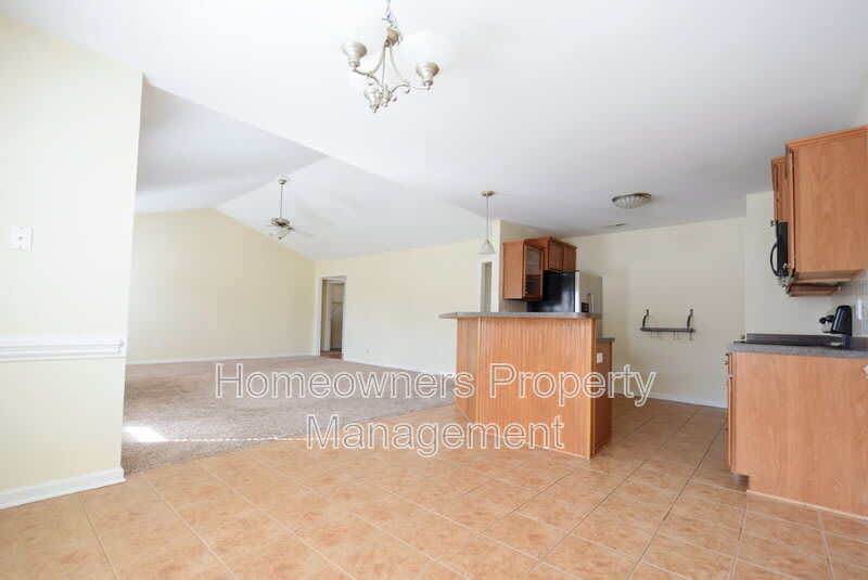 1905 Purple Dr – photo 5