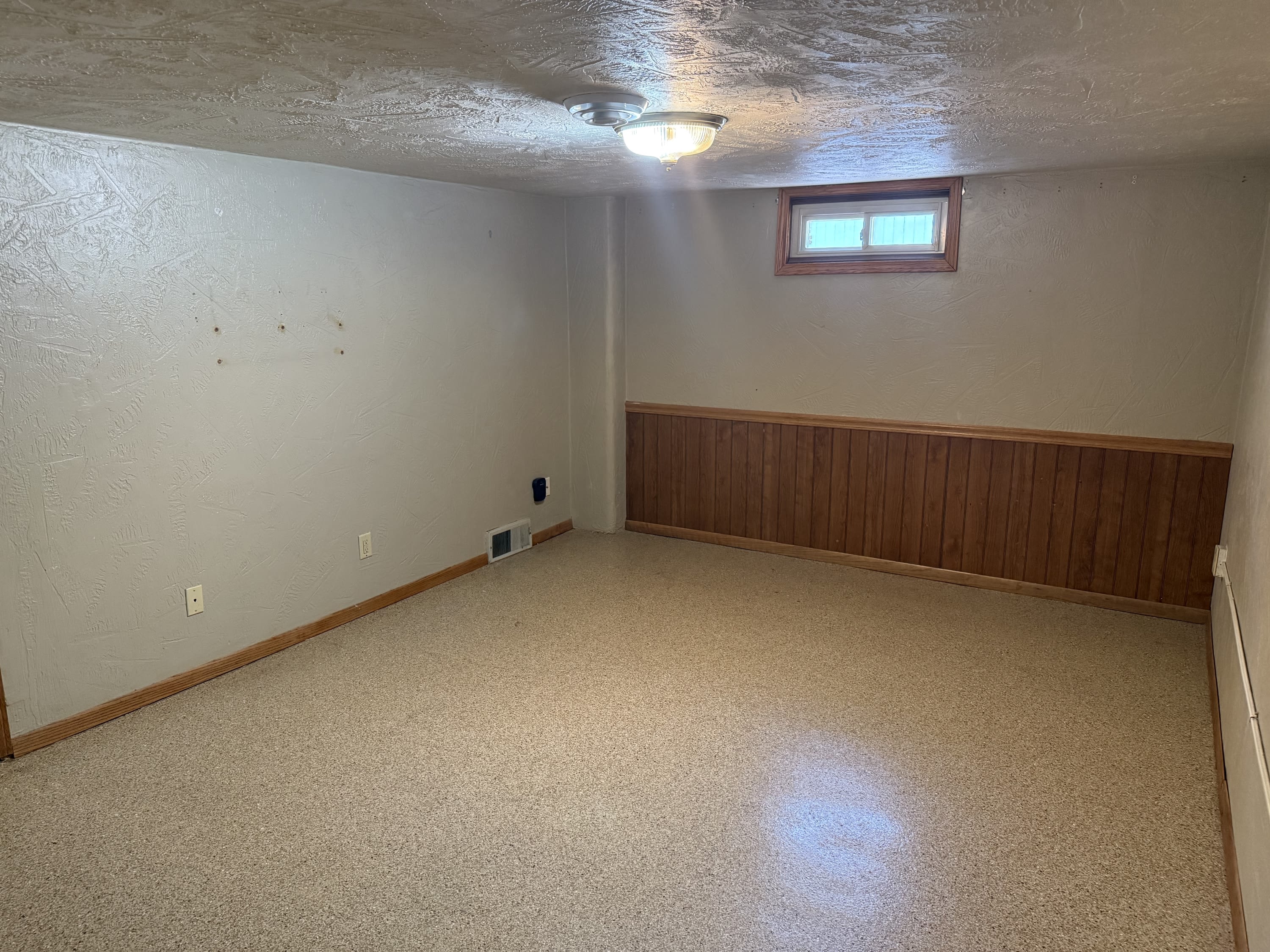 1036 Center Street – photo 5
