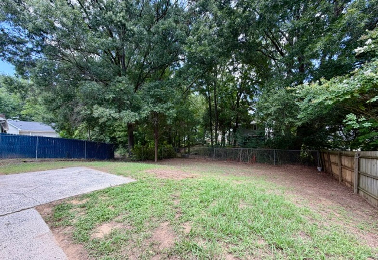 1 2 Mo Off Special Ranch 3 Bed 2 Bath Fence Yard East Charlotte – photo 3