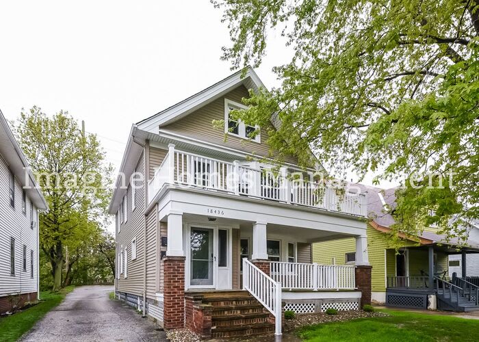 18436 Sloane Avenue – photo 3