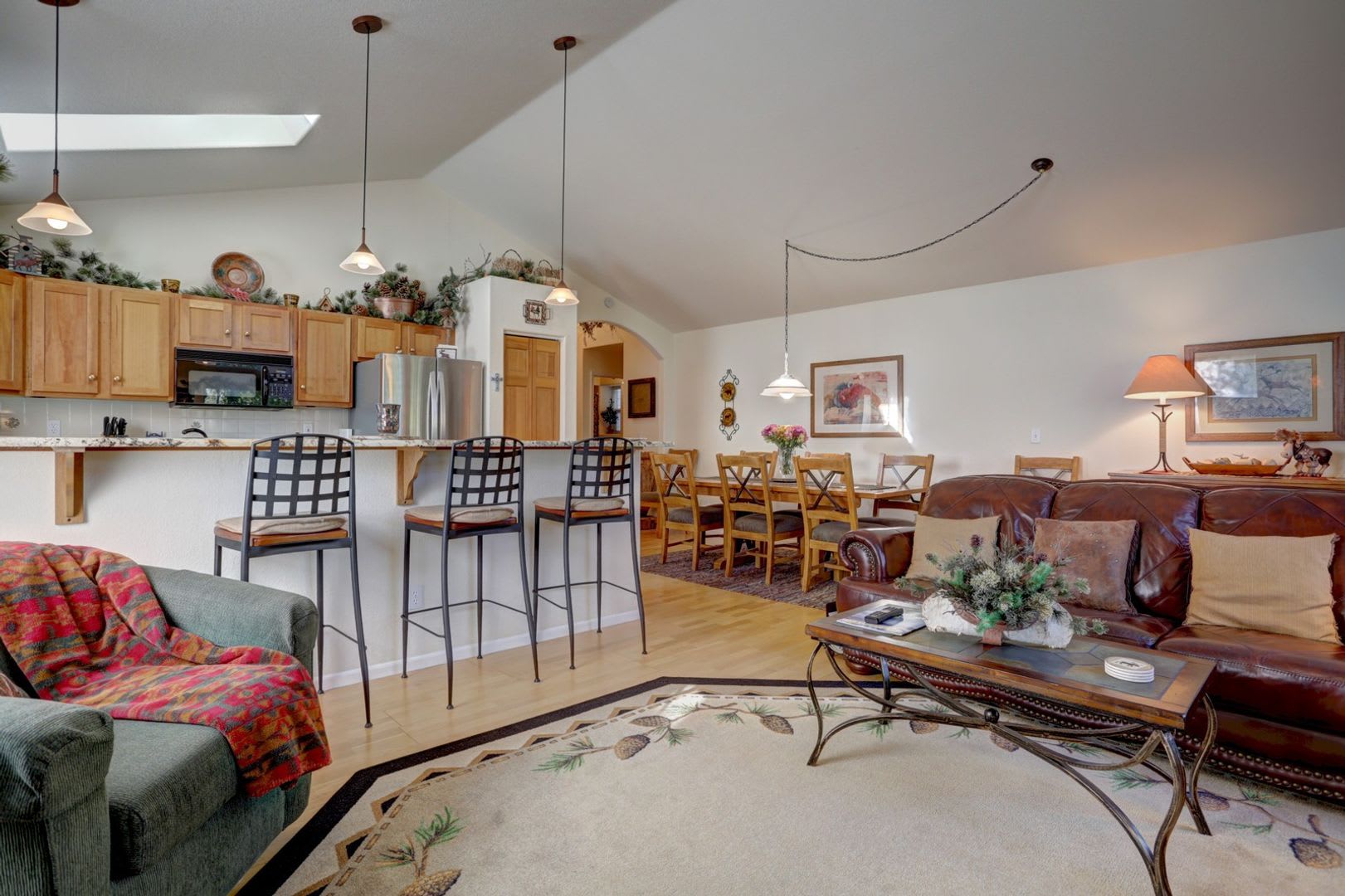WINTER SEASON RENTAL 4BDR 3BA WILDERNEST NOV 1 2026 TO APRIL 30 2027 – photo 4