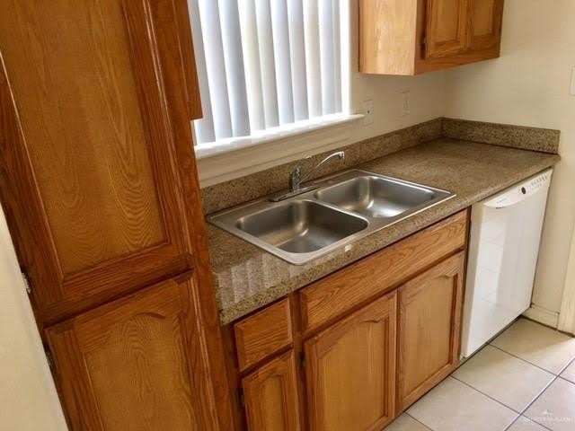 1813 Bahamas Drive – photo 5