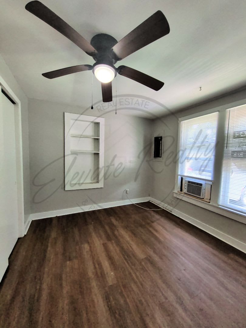 SPECIAL: 1/2 OFF FIRST MONTHS RENT for Lovely Ranch 3 Bedroom Duplex! – photo 5