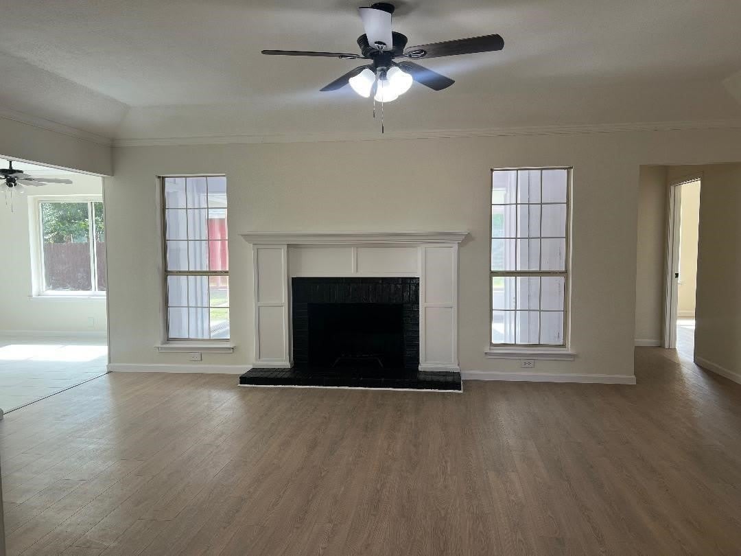 1500 Hyde Park Boulevard – photo 5