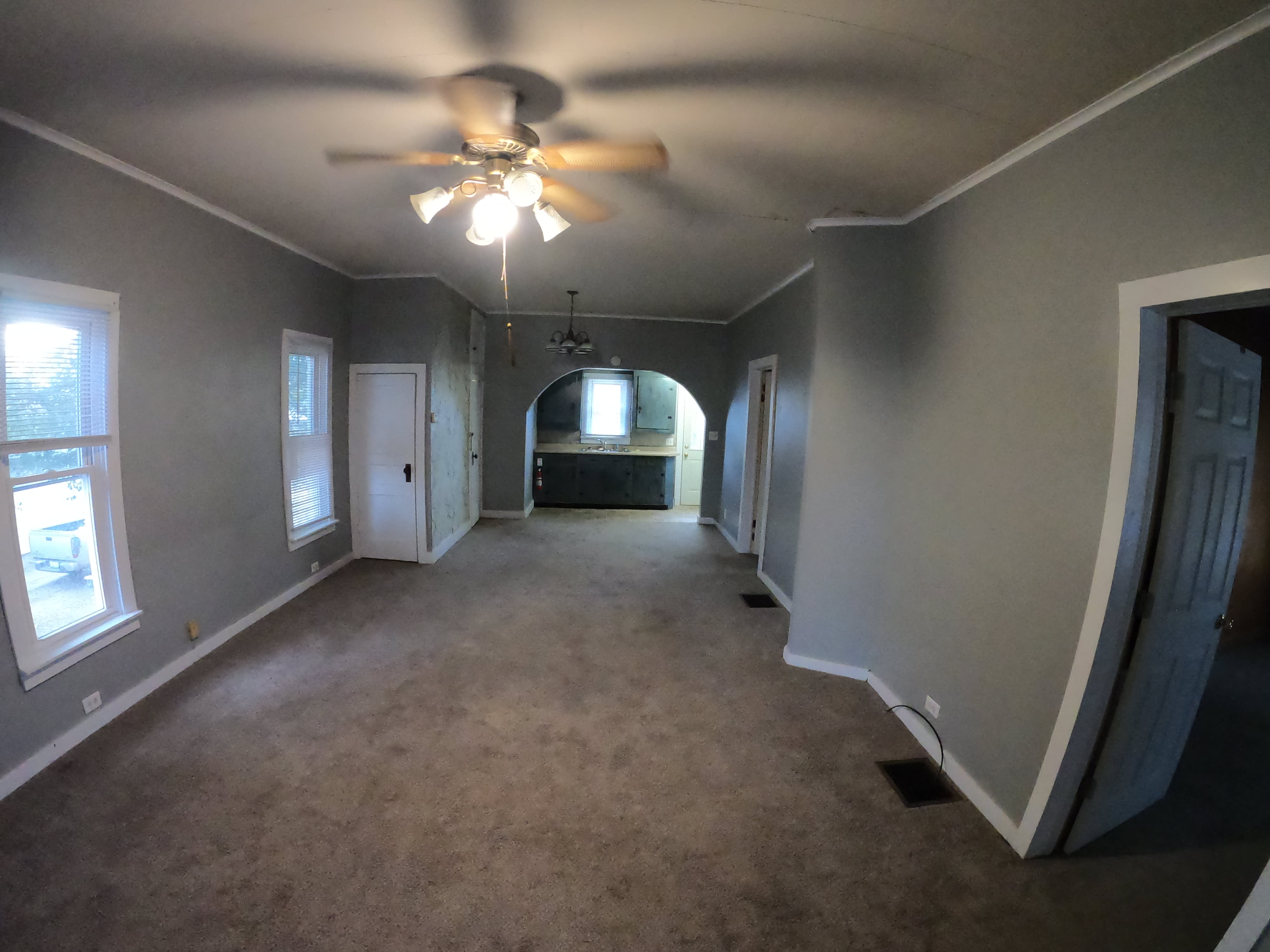 406 E 4Th St – photo 4