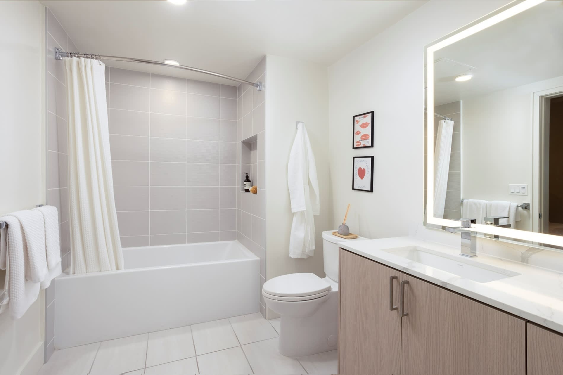 Residences at West Edge – photo 5