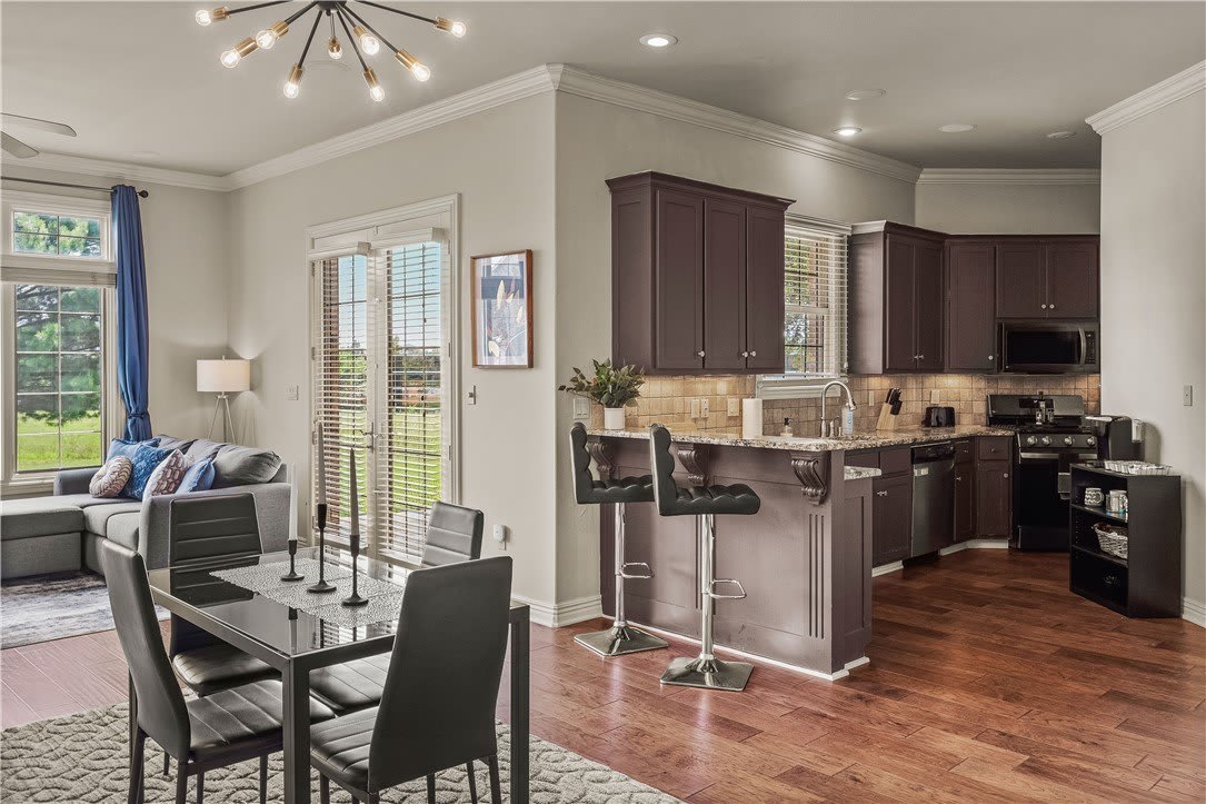 2640 Everest Avenue – photo 2