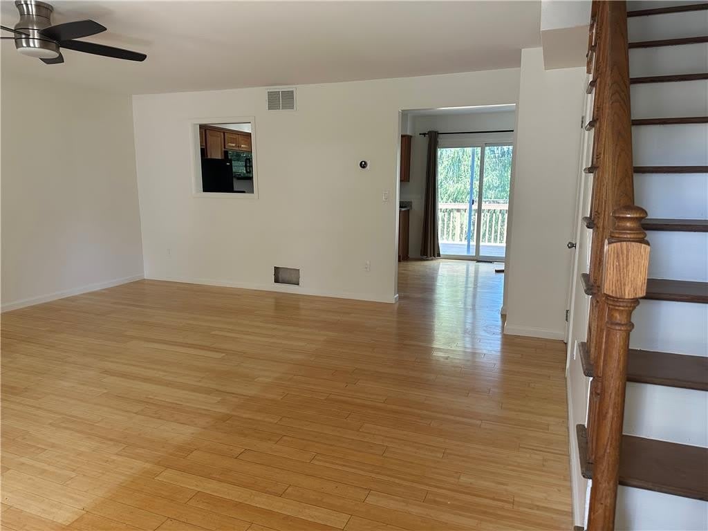 10 Fort Lee Court – photo 3
