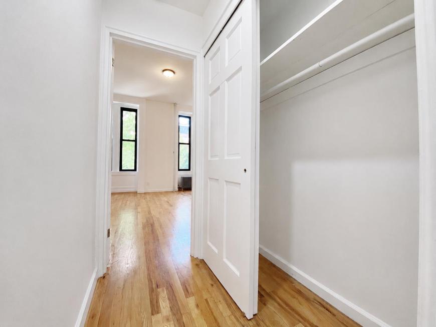 54 West 9Th Street – photo 5