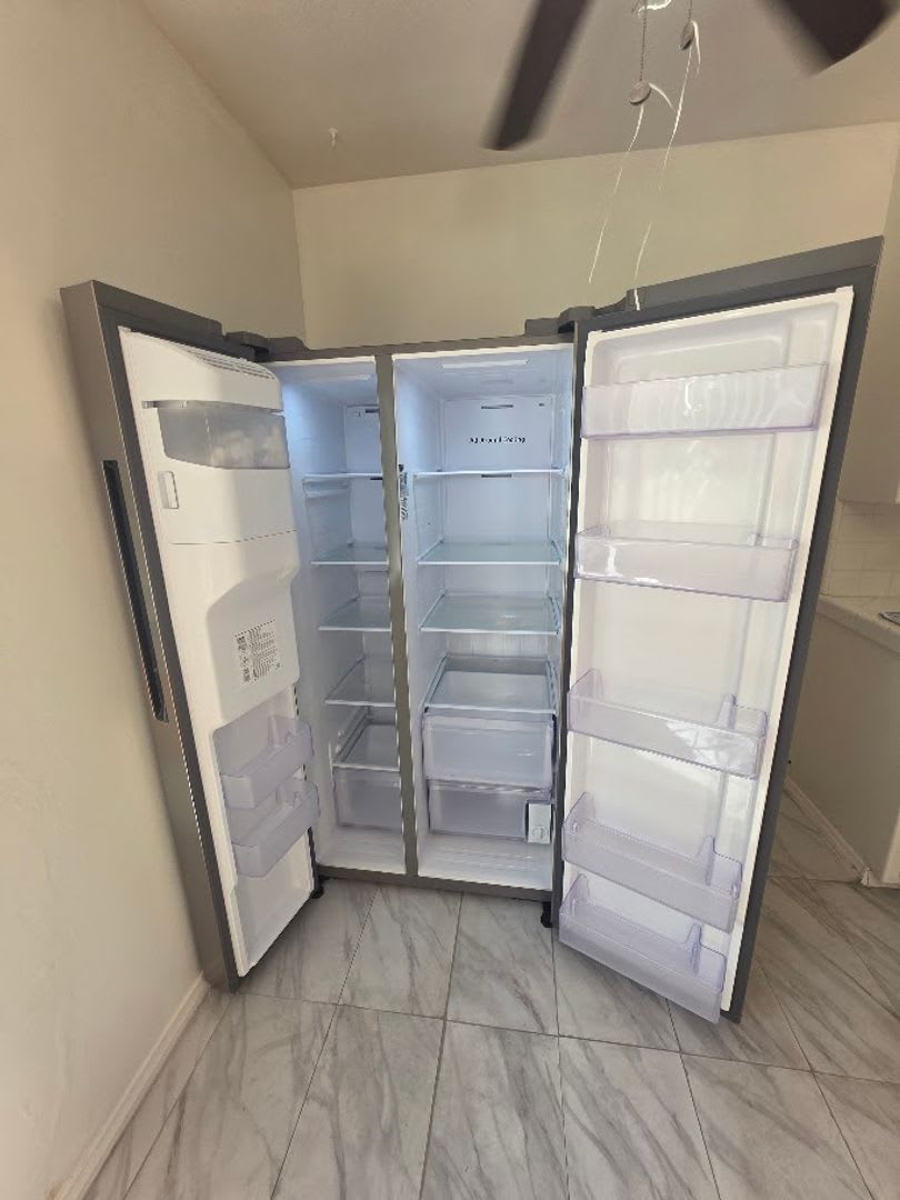 1 Bd 1 Ba Condo In Downtown Long Beach W Move In Special – photo 3