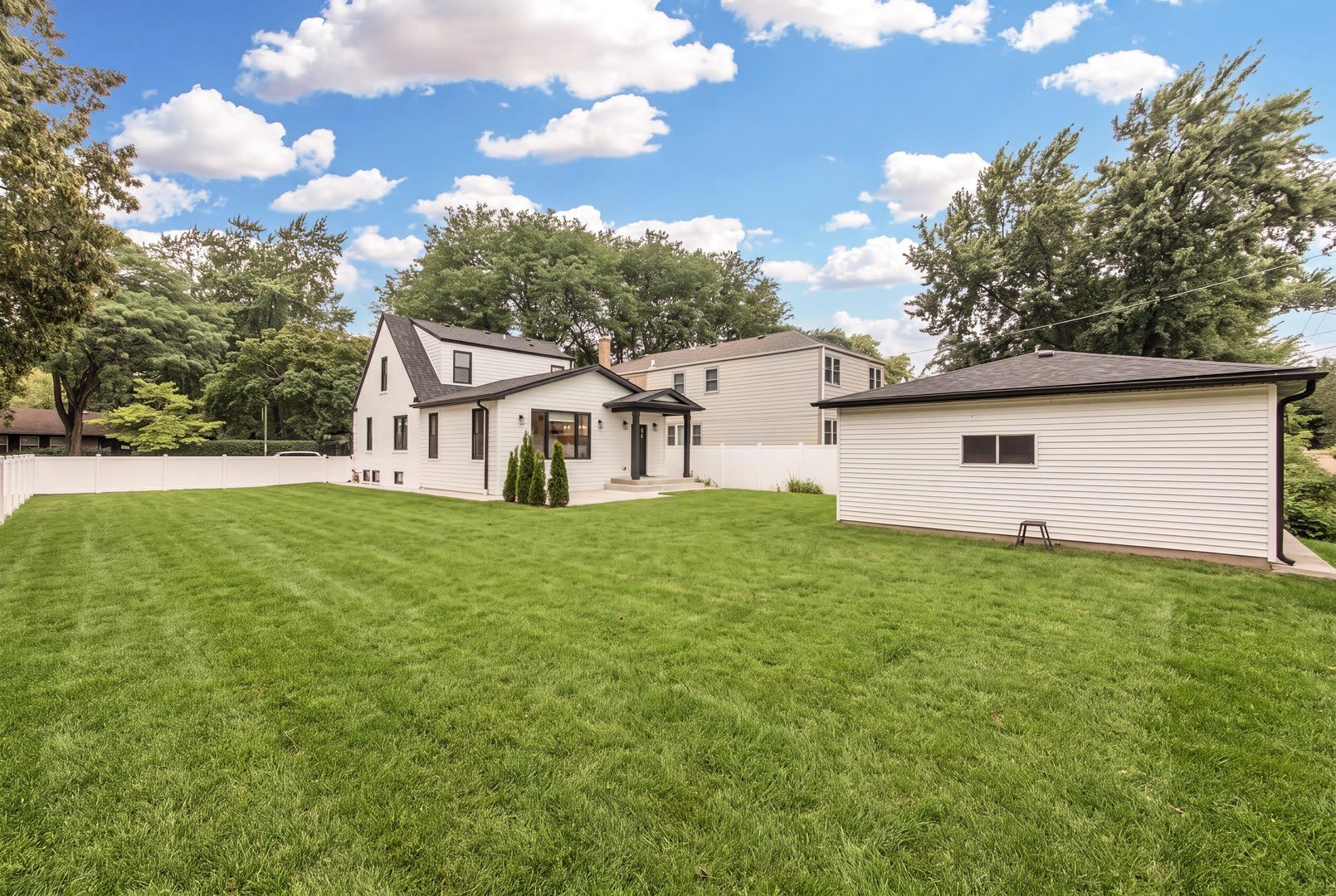 7111 N Mason Avenue – photo 3