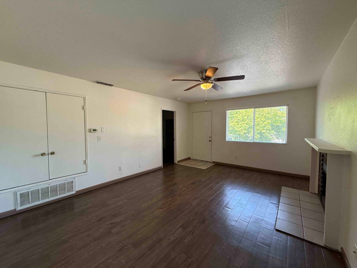 2 Bed 2 Full Bath Condo – photo 2