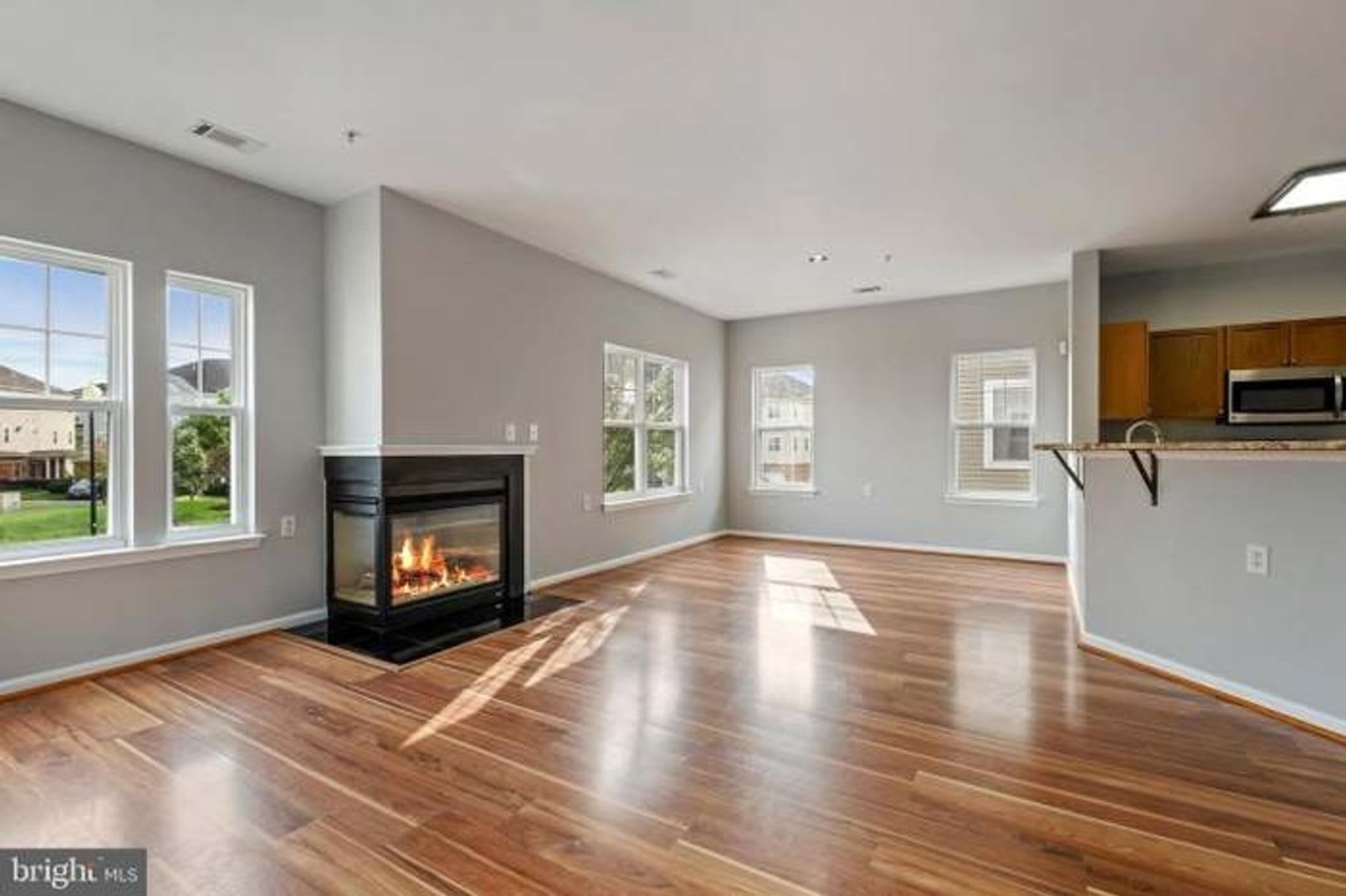 Spacious 3Br Condo In Suitland – photo 4