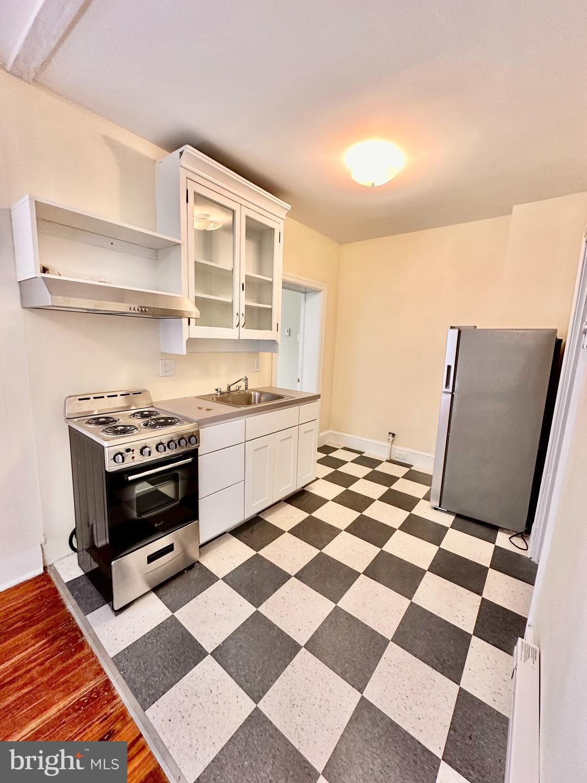 30 W PENN Street – photo 4