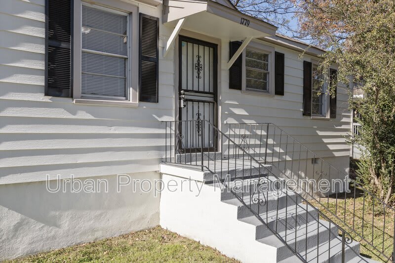 1779 Preston St – photo 4