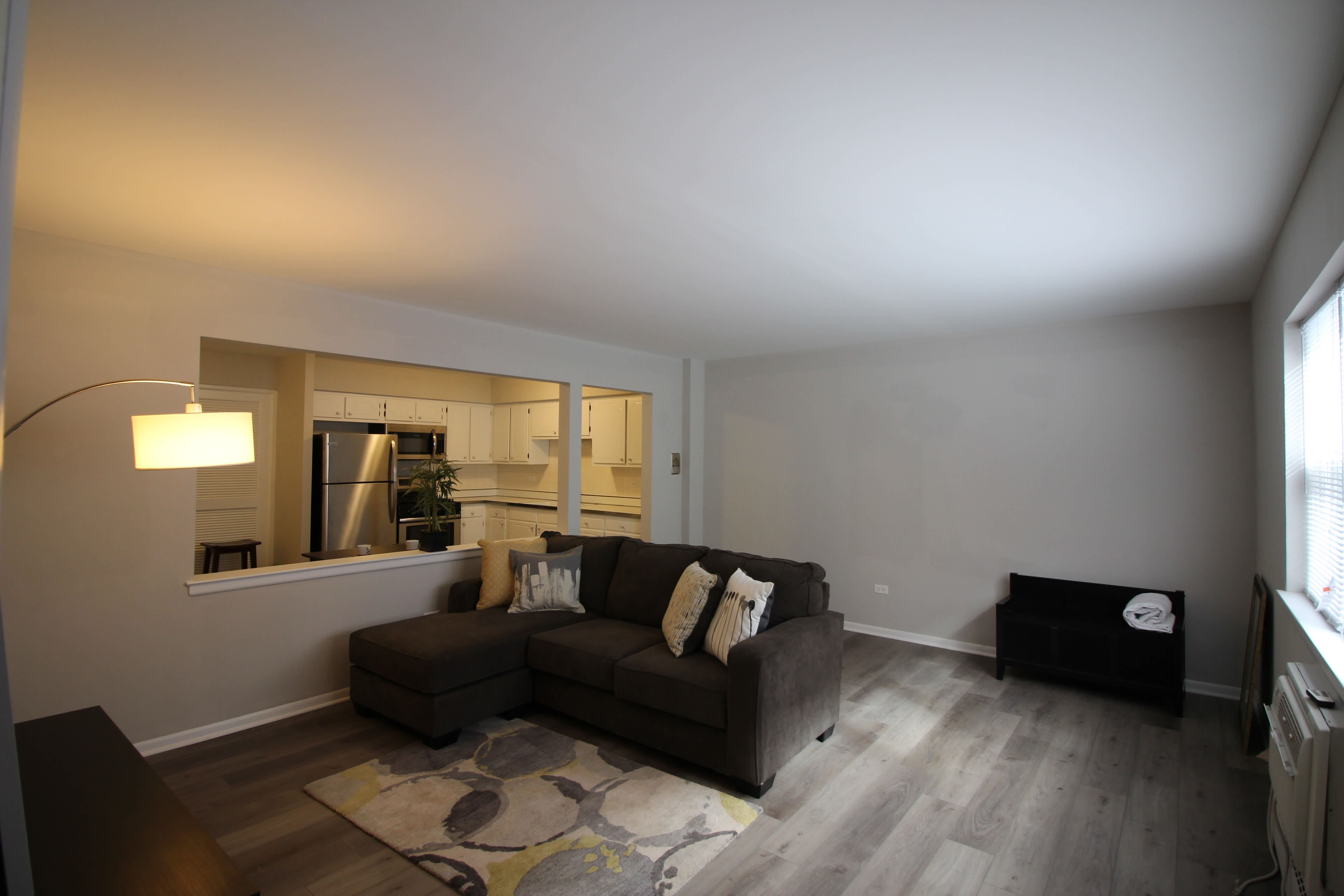 4812 N Hermitage Ave – photo 1
