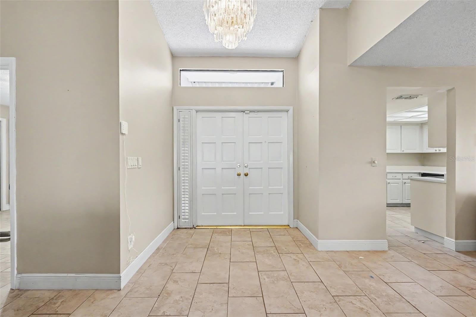 11502 ROBLES DEL RIO Place – photo 4