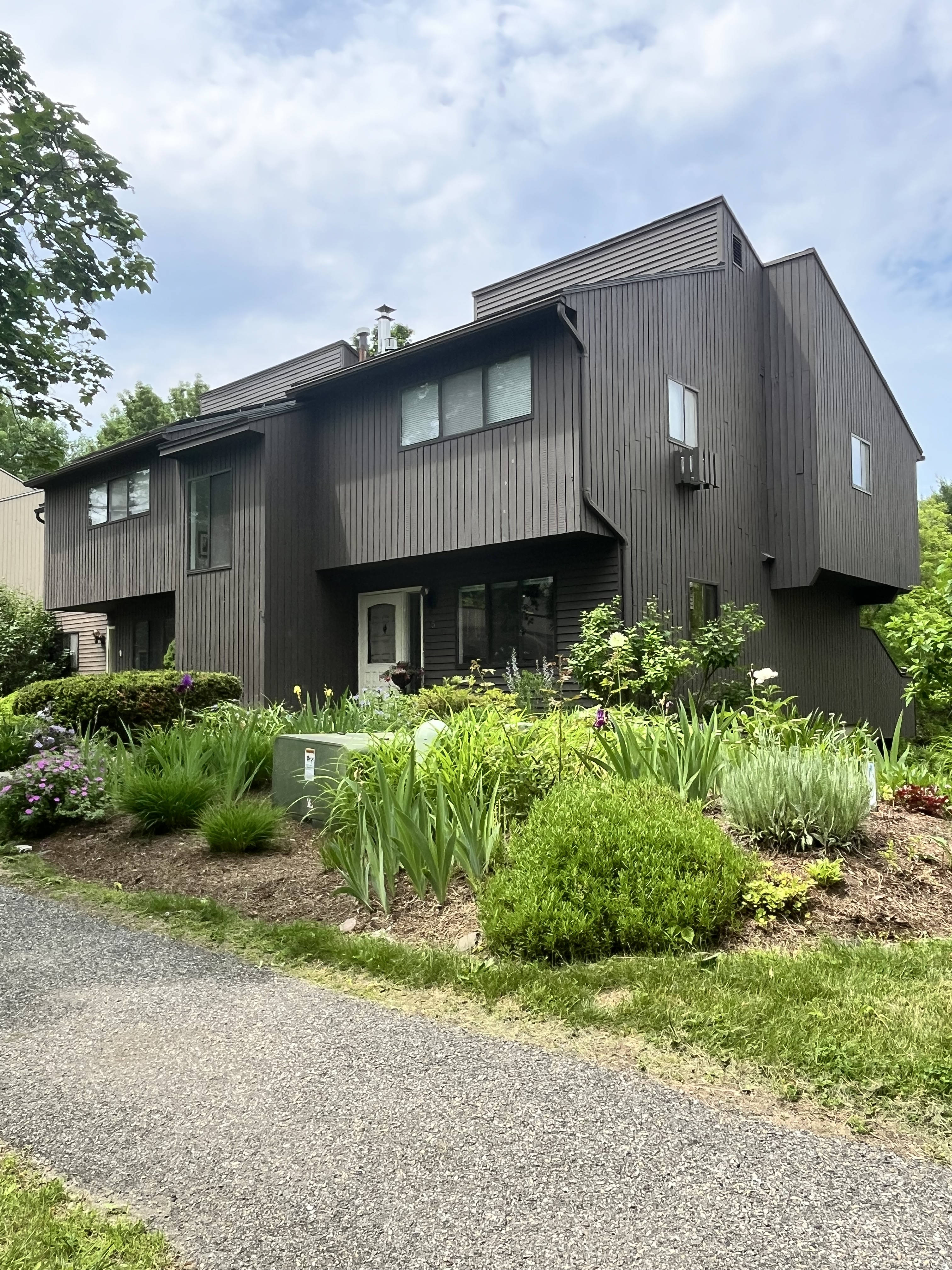 5 Lexington Green – photo 1