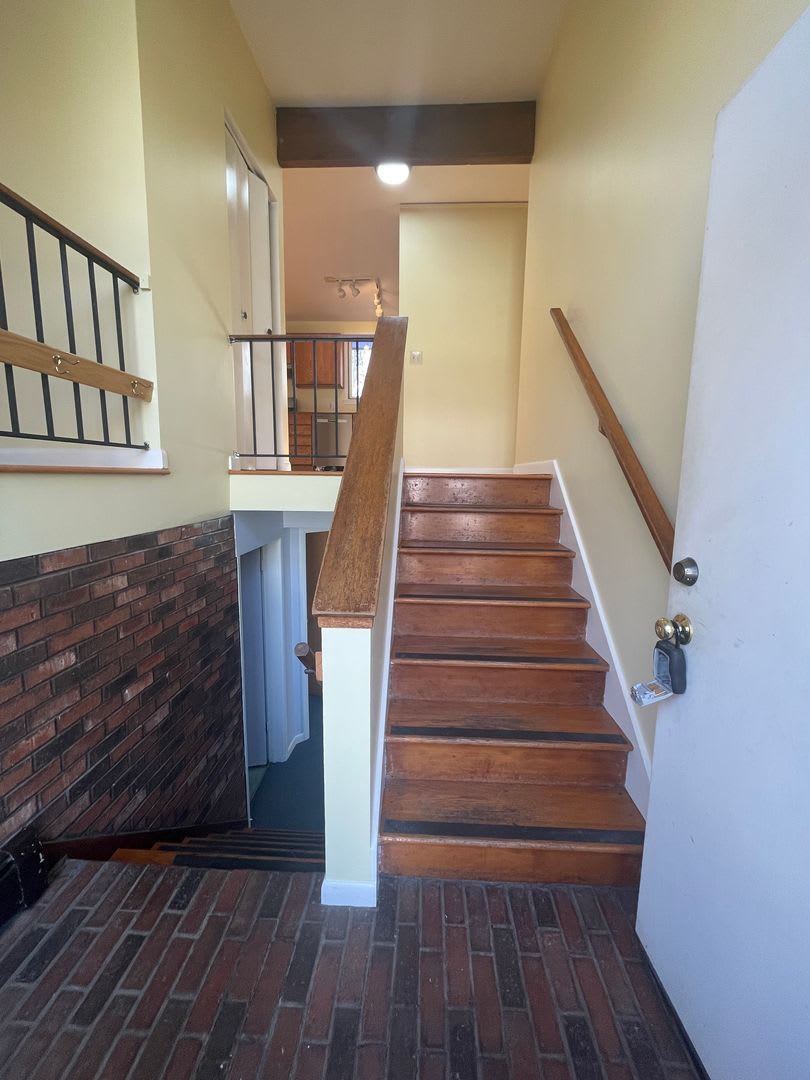 4 Bed / 2 Bath Home Near Virginia Park – photo 3