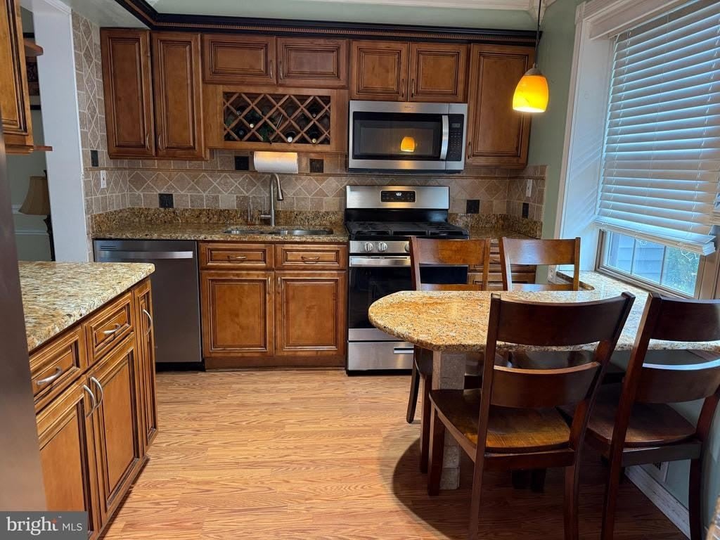 1003 Mulberry Court – photo 2