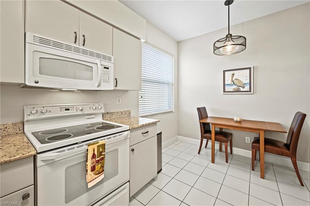 9200 Highland Woods Blvd – photo 5