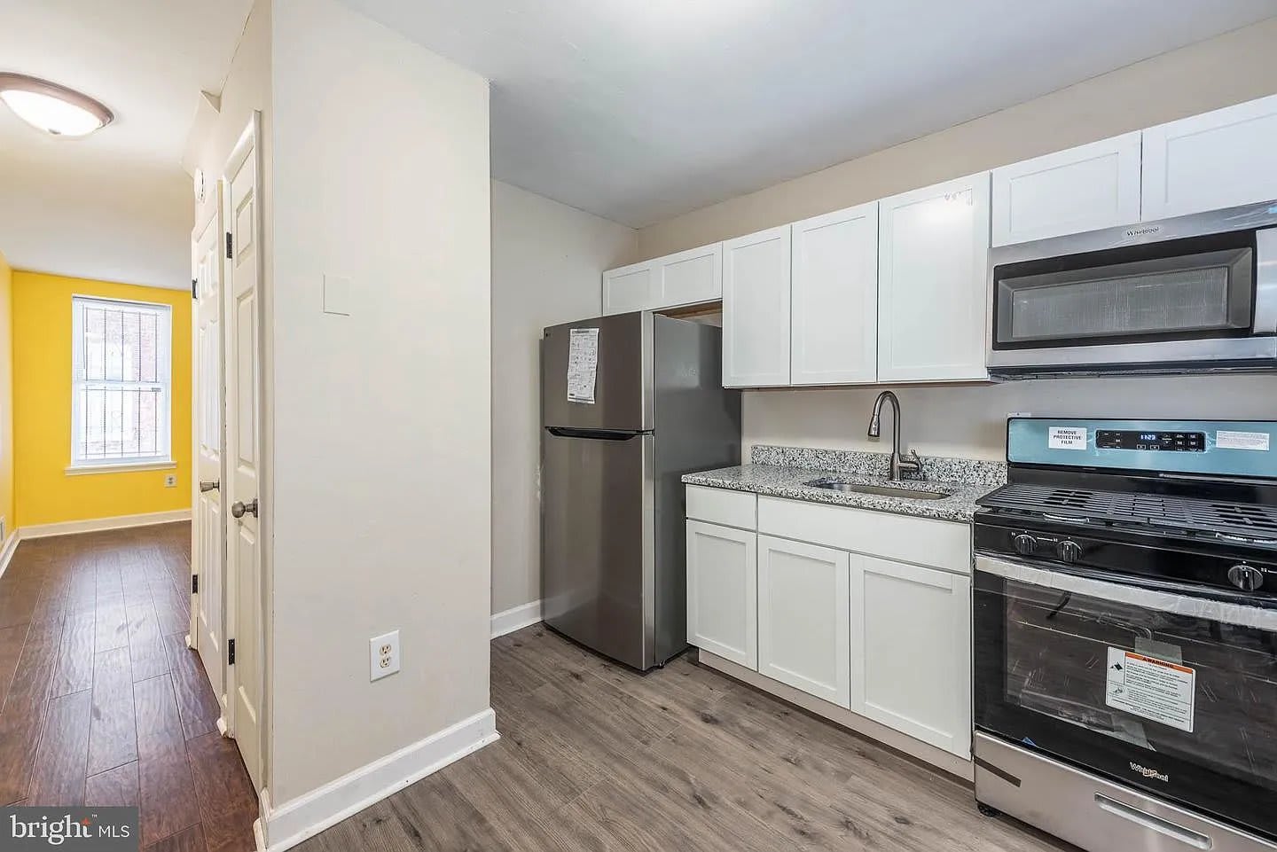 1737 North Dallas Street – photo 3
