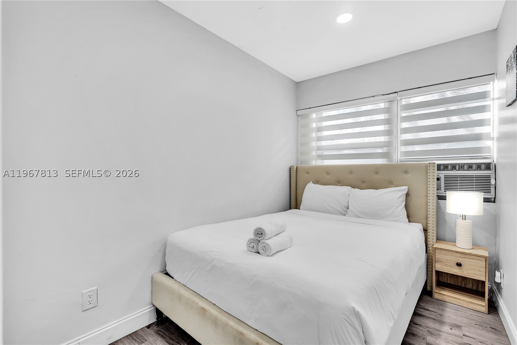 10002 E Bay Harbor Dr – photo 4