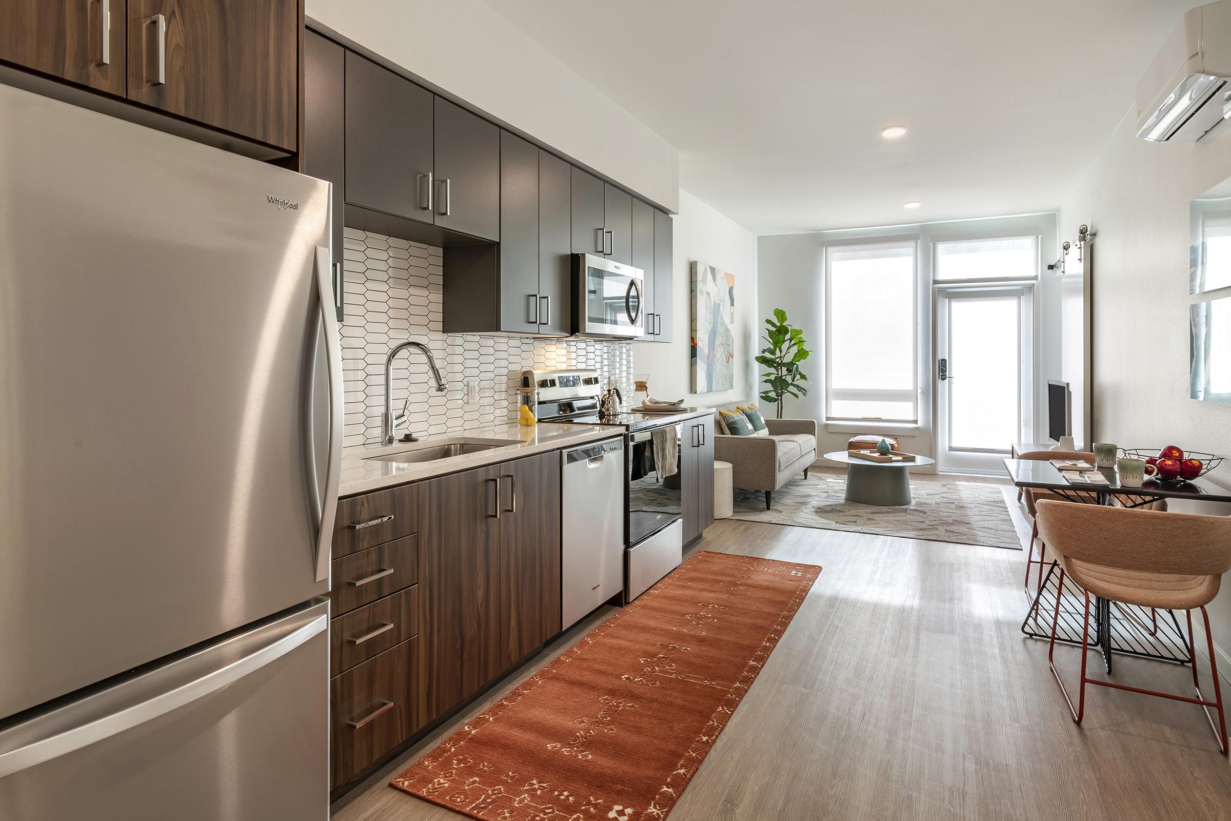 Sixteen G Apartments – photo 1