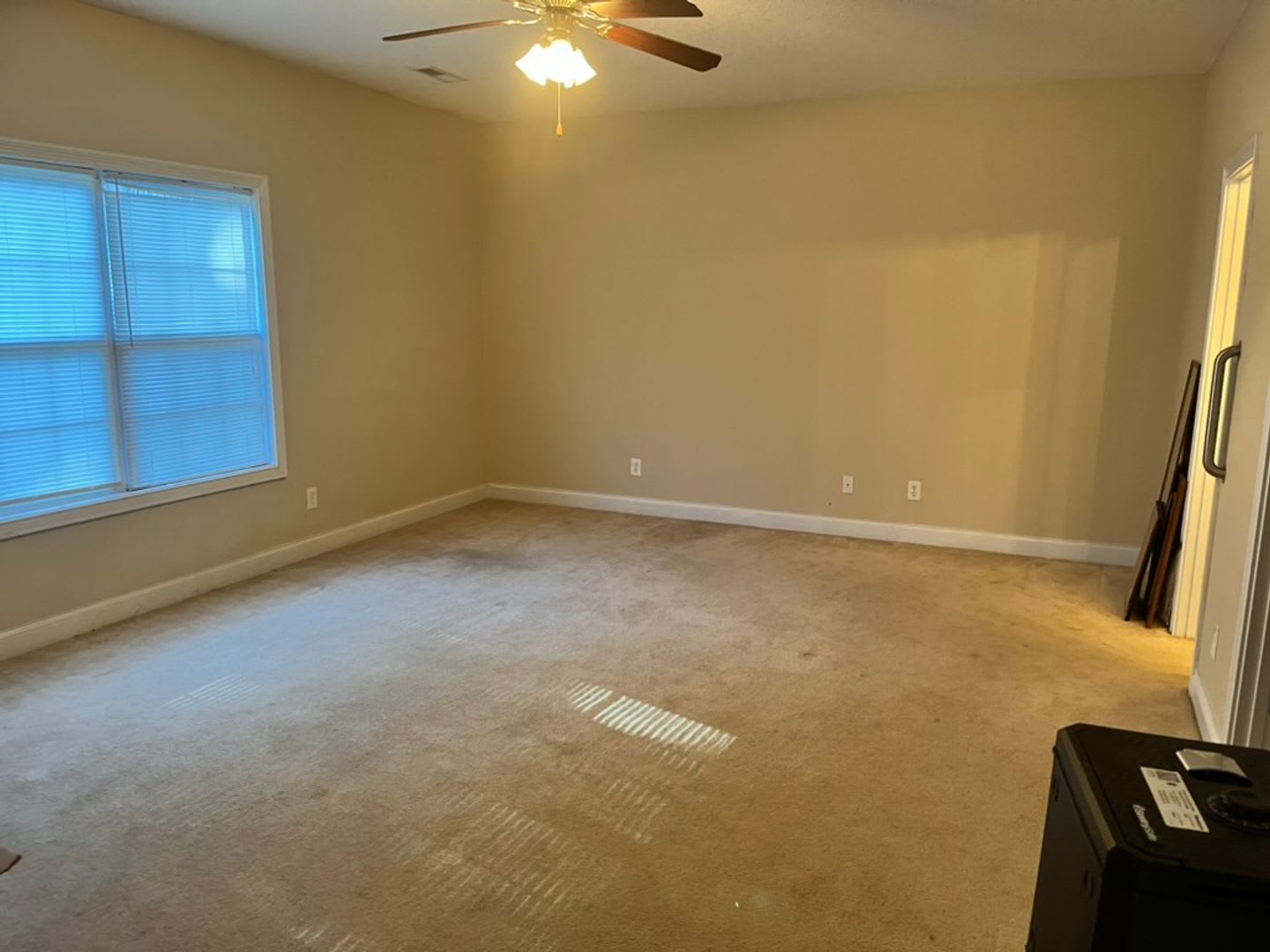 Charming One-Level 3BR Condo in Farragut – photo 5