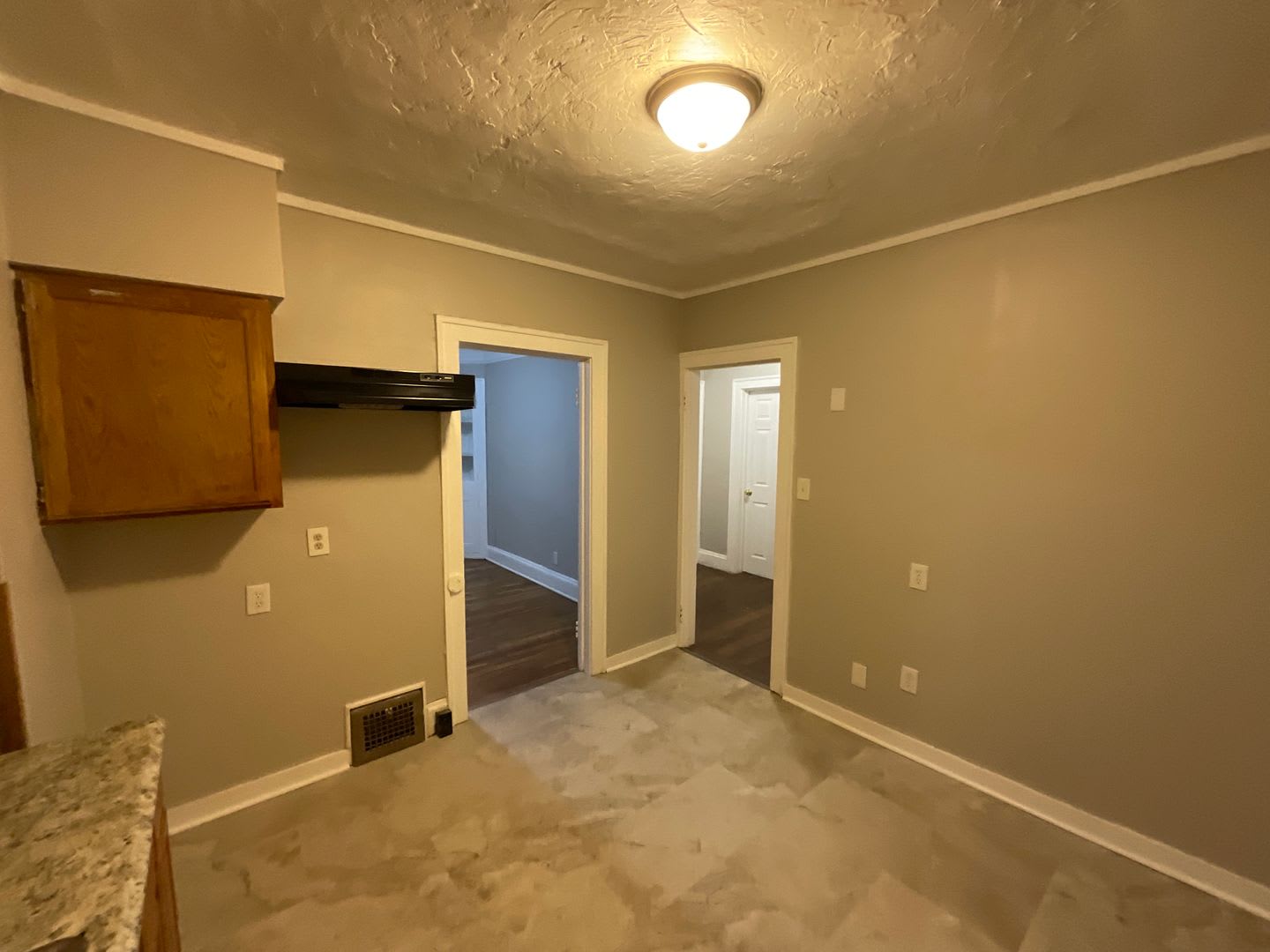 4384 East 136Th Street – photo 3