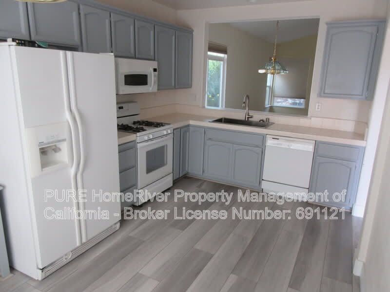 121 Gilded Rock Cir – photo 2