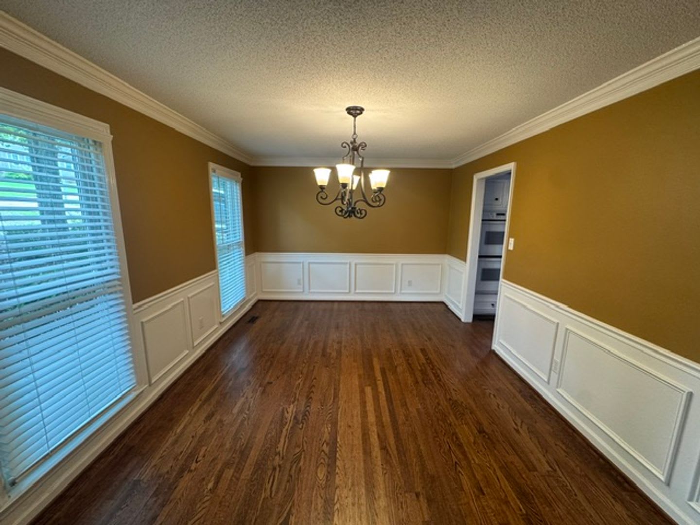 Available Now! In Cambridge Neighborhood – photo 3