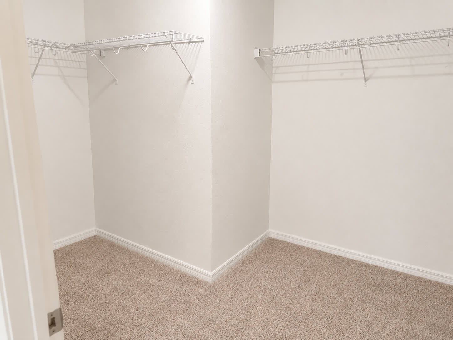 2526 Red Spruce Way – photo 4