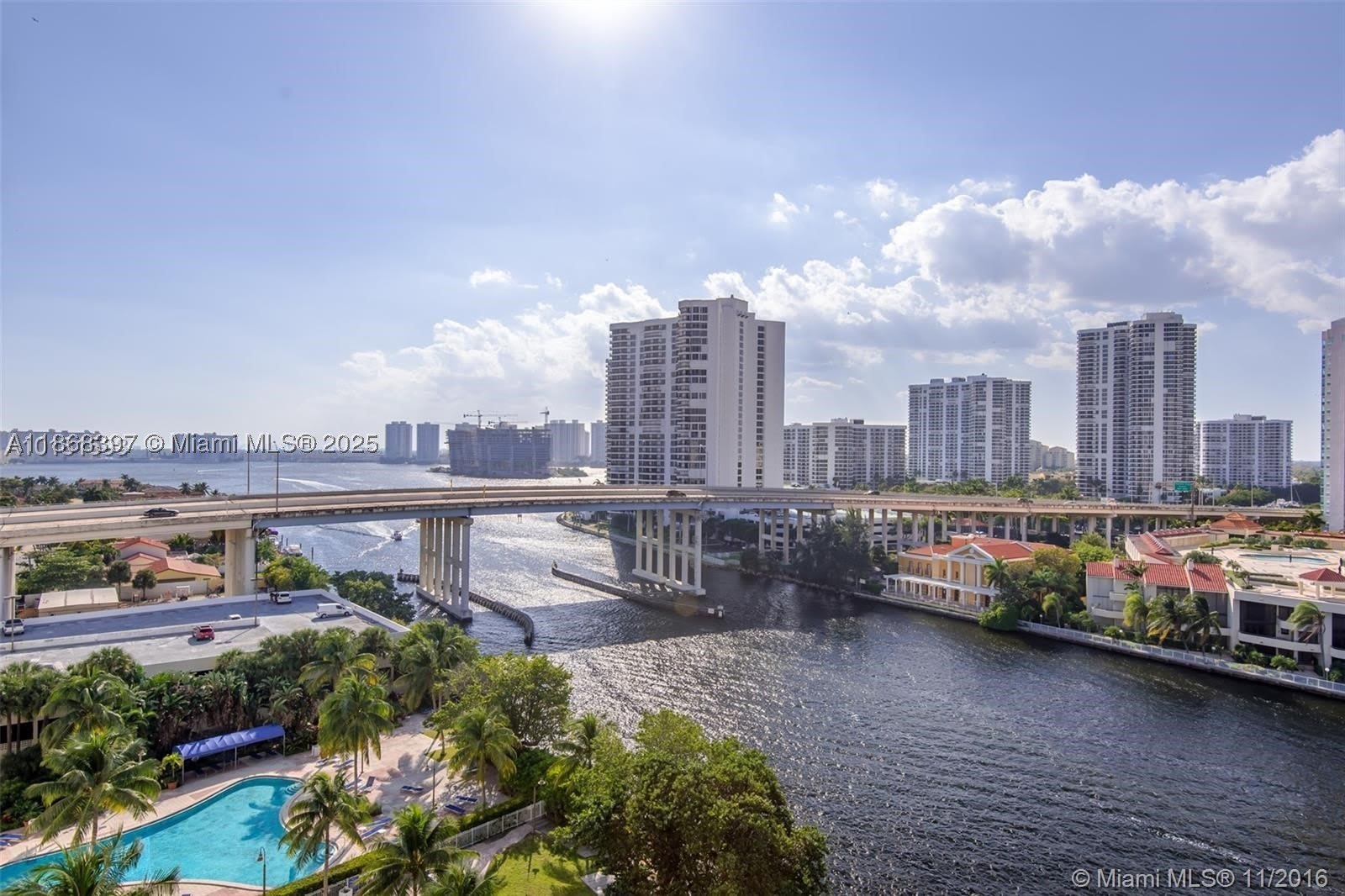 19390 Collins Ave – photo 3